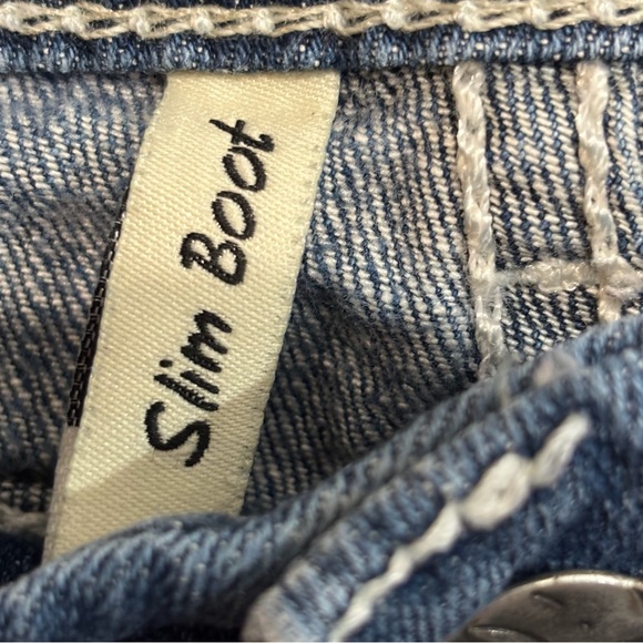 BKE denim Sabrina Slim Boot Jeans Size 28R - Picture 6 of 10